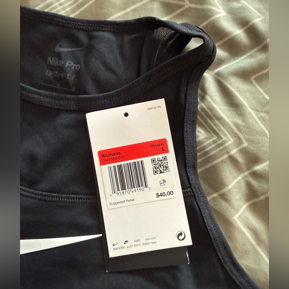 Nike Black Dri-FIT Sports Top - Picture 3 of 3